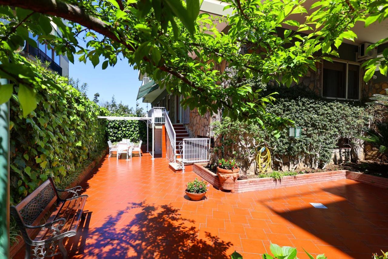 Garden House Giulia Apartment Sorrento Exterior photo